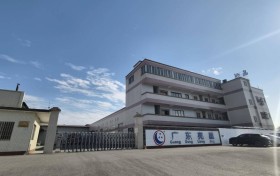 亮晶 2025：一场改变卫浴行业的材料革命